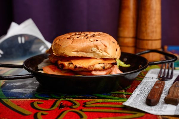 Sandwich de pui cu cheddar (350g) - Harlequin Express